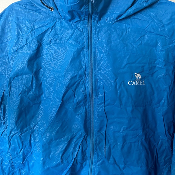 Camel Man Hiking Jacket BRAND NEW NEVER USED - Picture 8 of 9